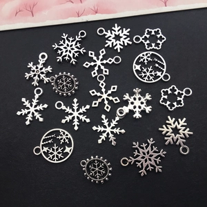 Flachbild von Schneeflocken-Anhängern aus Legierung für DIY Weihnachts-Schmucksets