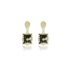 French vintage style square green oil painting pearl drop earrings with gold frame