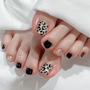 Leopard Print Champagne Gold Fine Glitter Black Press On Toenails For Women Fashion Glossy False Nails