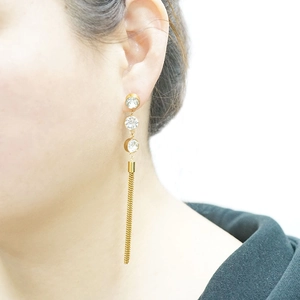 Boucles d'oreilles pendantes en acier plaqué or 18K avec pampilles et pierres de zircone