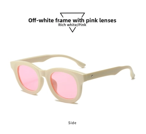 Zijaanzicht van de retro crème witte zonnebril met roze glazen en kleine metalen klinknagels