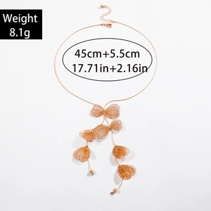 Collier doré feuilles de ginkgo avec pendentifs coquillages, poids 8,1g et longueur 45cm
