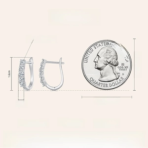 Detailed size guide for S925 silver U-shape earrings with moissanite and coin reference