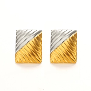 Minimalist square earrings with diagonal gold and silver striped texture design