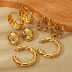 Boucles d'oreilles Minimalistes en Acier Inoxydable pour Femmes Plaquées Or 16K Boucles d'oreilles Créoles Géométriques Étanches Bijoux Style INS