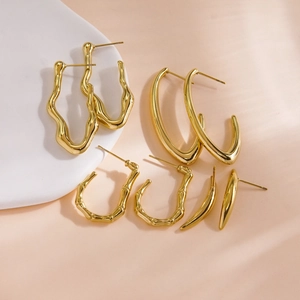 Minimalist 14K gold plated stainless steel geometric C-shaped hoop earrings set for women