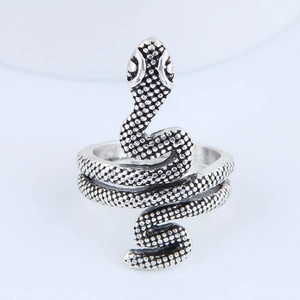 Vintage silver snake ring with detailed scale texture and adjustable open band design