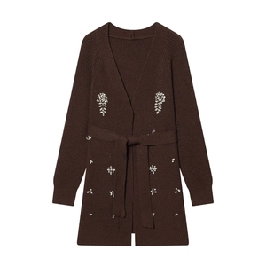 Gilet en maille marron avec perles et motifs floraux en cristal avec ceinture