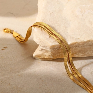 Bracelet à trois couches en acier inoxydable plaqué or 18 carats maille serpent pour femme