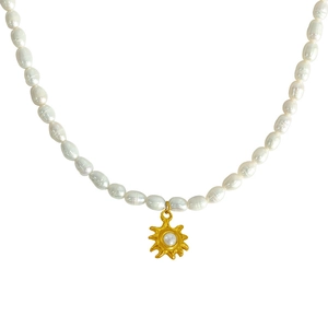 Elegant freshwater pearl necklace featuring a golden sunflower pendant for women