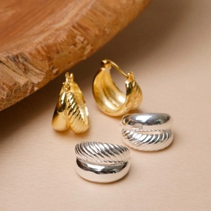 Minimalist 925 sterling silver hoop earrings with dual smooth and twisted texture