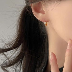 Minimalist 925 sterling silver gold plated hoop earring with a sparkling zircon stone