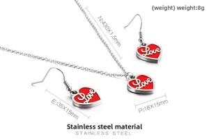 Dimensions détaillées du coffret bijoux cœur en acier inoxydable argenté et rouge