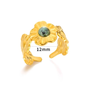 Vintage gold-plated floral ring with green stone and adjustable open band, 12mm size