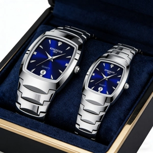 Luminous waterproof quartz couple watches with blue dial and silver steel band in a gift box