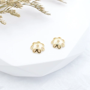 Accessori gioielli fai-da-te copriperla a fiore traforato placcati oro 18k eleganti
