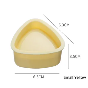 Stampo giapponese per onigiri giallo chiaro piccola taglia 6,5x3,5x6,3cm per riso bento