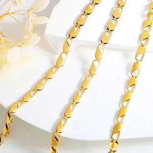 18K gold plated necklace and bracelet set with hollow geometric link chain design