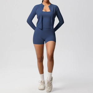 Ensemble de yoga 3 pièces bleu foncé avec veste zippée, brassière et short de cycliste