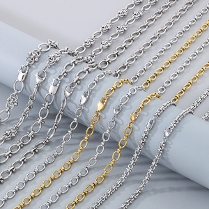 Colliers minimalistes en acier titane finitions or et argent pour hommes et femmes