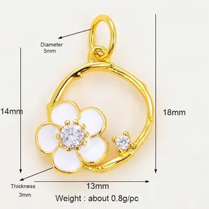 Pendentif marguerite élégant avec zircon micro-serti et émail blanc pour bijoux DIY