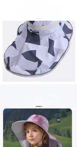 Dettaglio cappello sole bimbi mimetico con protezione collo 23cm e laccetto regolabile