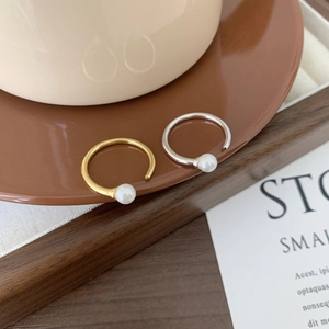 Minimalist 925 sterling silver open rings with white pearls in gold and silver finishes