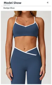 Detailansicht der High-Waist-Yoga-Leggings mit Crossover-Bund in Insignia-Blau aus Mattgewebe