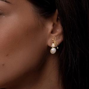 Elegant 925 silver pearl bow earrings with square zircon stone for women fashion