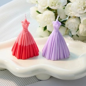 Creative pink and purple wedding dress scented candles for romantic bridal favors
