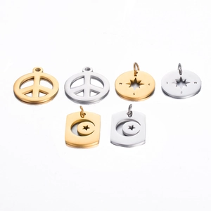 Pendentifs en acier inoxydable poli or et argent avec signe de paix et boussole