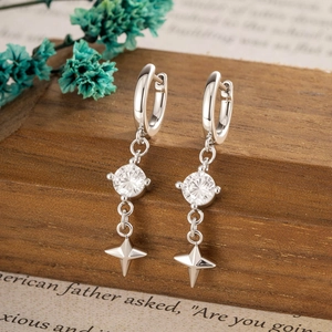 Boucles D'oreilles Créoles Pendentif Étoile Vintage Avec Zircone Cuivre Bijoux De Piercing Pour Femmes