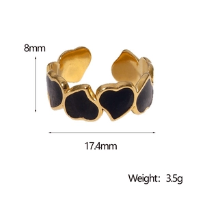Detailed size chart for black heart open ring showing 8mm width and 17.4mm inner diameter