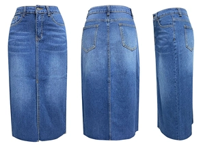 Dettaglio della gonna in denim a vita alta con spacco posteriore e lavaggio blu classico