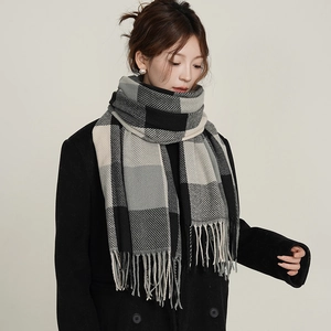 Classic British black and white checkered cashmere-like scarf with fringe tassels