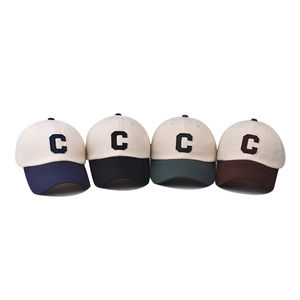 Contrast wash cotton baseball caps with embroidered C letter in four varied colors