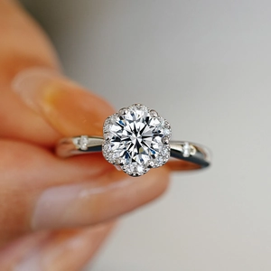 Classic 1 carat moissanite ring with S925 sterling silver band in a flower halo setting