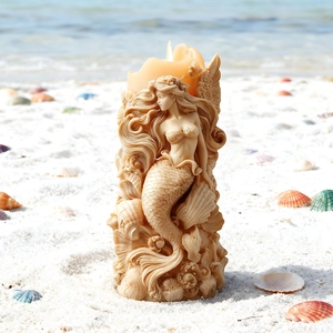 Candela sirena 3D dettagliata in stampo di silicone su sfondo di spiaggia soleggiata