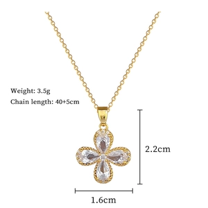 Detailed view of lucky clover pendant with size labels and gold chain measurements