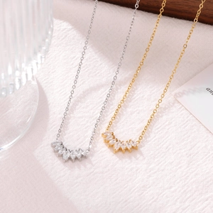 Marquise Zircon Petal Pendant Necklace Stainless Steel Fan Shape Adjustable Clavicle Chain Elegant Jewelry For Women