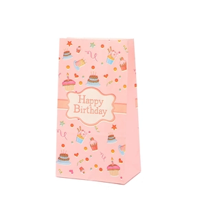 Sacchetto regalo rosa in carta kraft Happy Birthday con motivi di torte e stelle