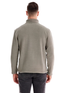 Détail du dos de la veste polaire gris-vert pour homme montrant la texture et les coutures