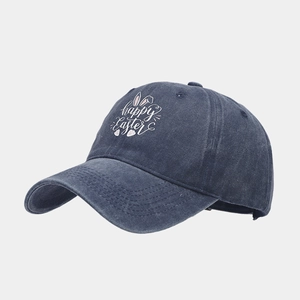 Casquette de baseball bleu marine délavé avec motif imprimé Happy Easter lapin.