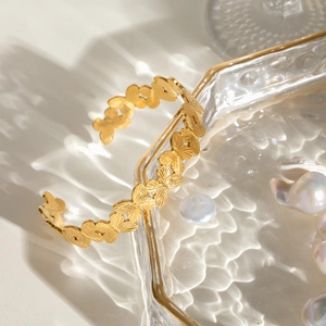 18k gold plated stainless steel ribbed butterfly open bangle with textured finish