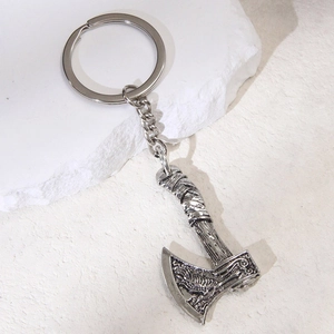 Vintage Viking Axe Keychain Zinc Alloy Metal Nordic Wolf Pattern Key Ring Retro Punk Pendant Charm