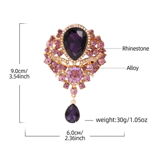 Luxurious purple crystal brooch with rhinestones in gold alloy, 9.0cm x 6.0cm dimensions