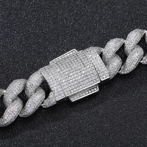 Sparkling S925 sterling silver 18mm moissanite Cuban chain with iced out spring clasp