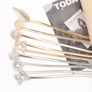 Ceintures élastiques en métal doré et argenté avec boucles ornées de strass