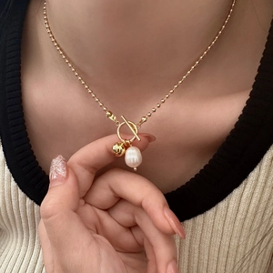 Collier Fermoir Bascule Vintage Français Cuivre Plaqué Or Süßwasserperle Baroque Eau Douce Naturelle Pendentif Boule Bijoux Femme