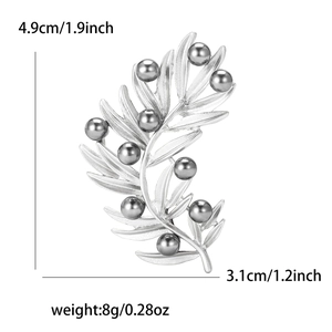 Silver leaf brooch with grey pearl details showing exact dimensions and weight data
